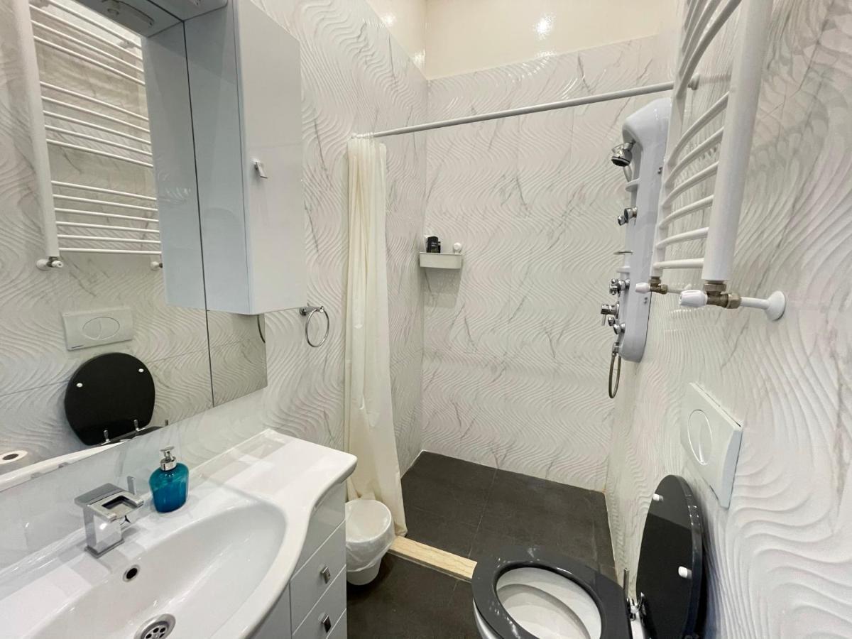 Deluxe Sapphire Residency - 4 BEDROOMS Budapest Extérieur photo